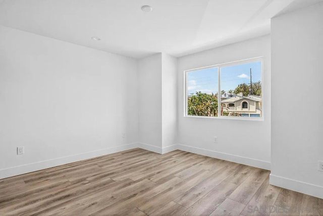 2139 Balboa Ave, San Diego, CA 92109