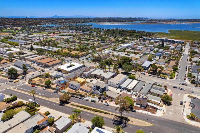 2139 Balboa Ave, San Diego, CA 92109