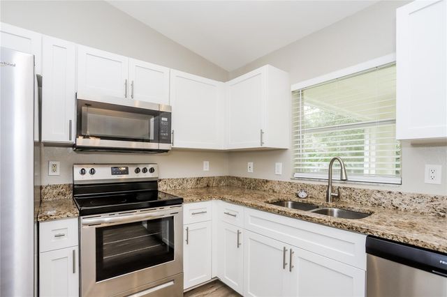 2550 COMET LANE, North Port, FL 34286