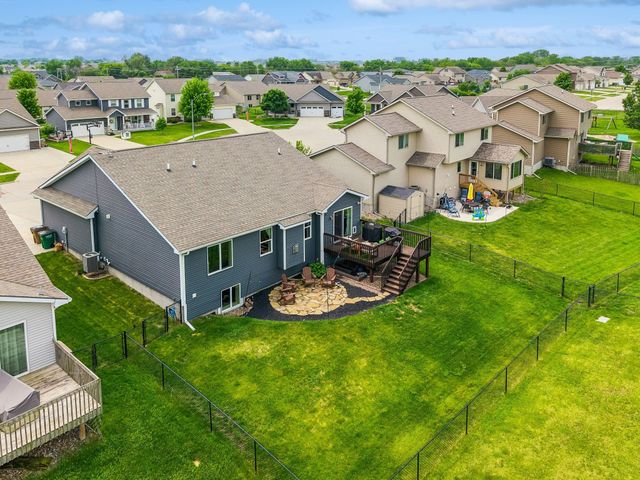 205 NE 24th Court, Grimes, IA 50111