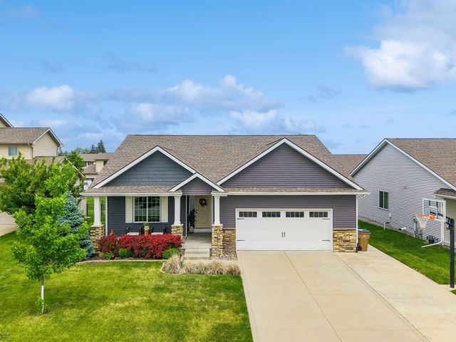 205 NE 24th Court, Grimes, IA 50111