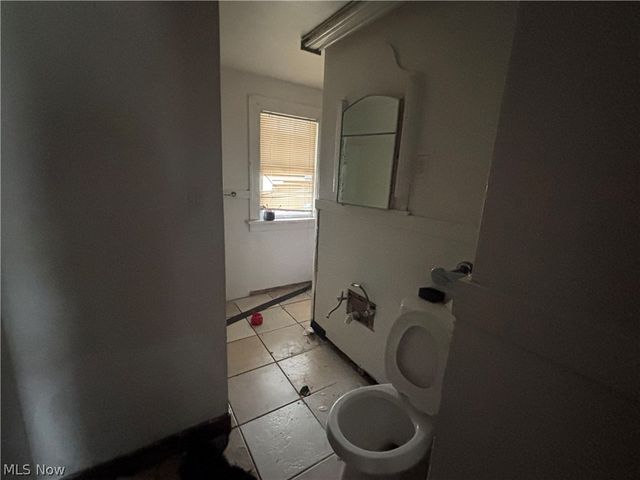 1499 Clermont Road, Cleveland, OH 44110