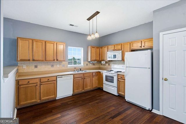 117 Hawkeye Lane NW GA30, Conyers, GA 30012