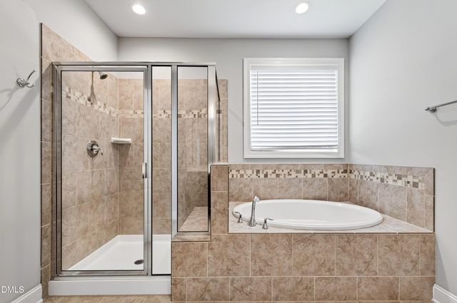 2204 Stillness Pond Lane, Apex, NC 27539