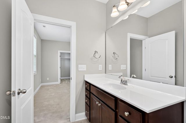 2204 Stillness Pond Lane, Apex, NC 27539