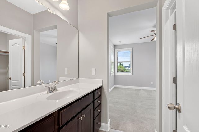 2204 Stillness Pond Lane, Apex, NC 27539