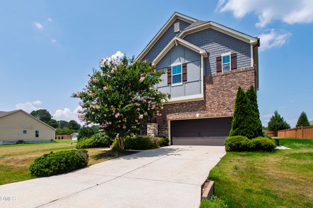 2204 Stillness Pond Lane, Apex, NC 27539
