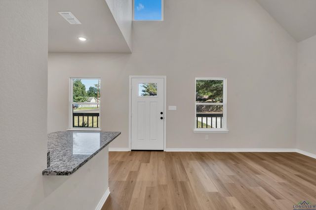 1701 Sandlin St, Longview, TX 75602