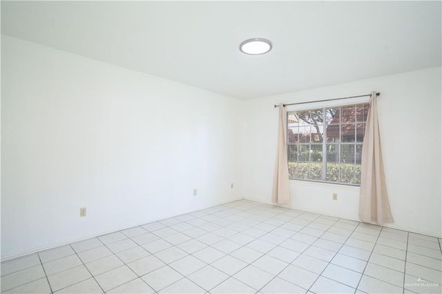 200 E Yuma Avenue 24, Mcallen, TX 78503