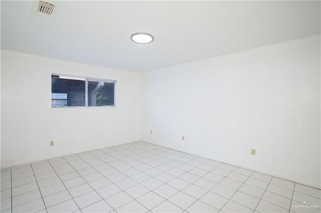 200 E Yuma Avenue 24, Mcallen, TX 78503