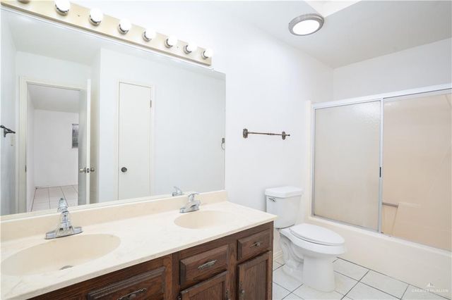 200 E Yuma Avenue 24, Mcallen, TX 78503