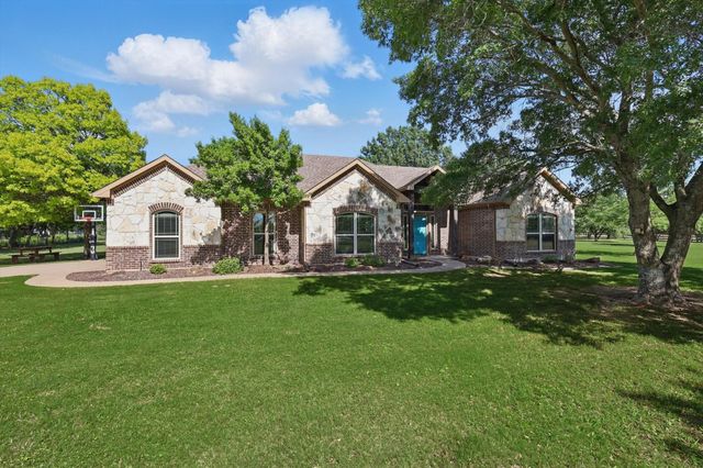 5861 Hayes Road, Midlothian, TX 76065