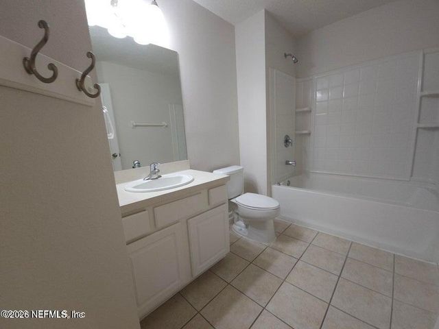 13366 STONE POND Drive, Jacksonville, FL 32224