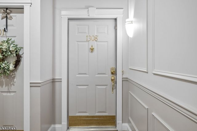 1308 Four Seasons Dr 1308, Wayne Twp., NJ 07470