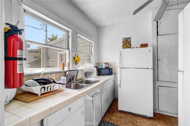 831 French Street, Santa Ana, CA 92701