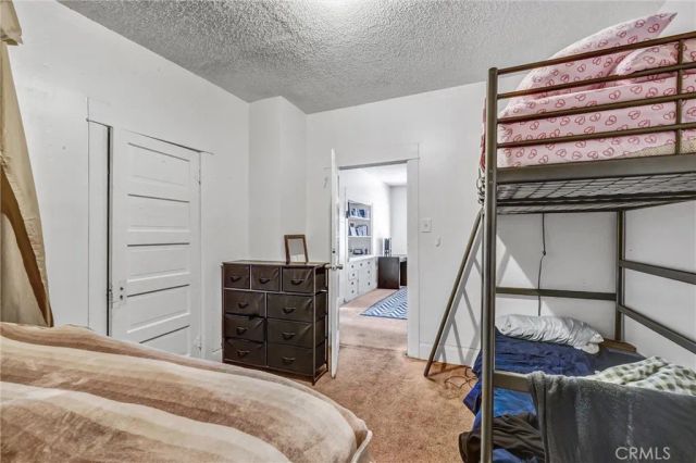 831 French Street, Santa Ana, CA 92701