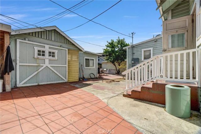 831 French Street, Santa Ana, CA 92701