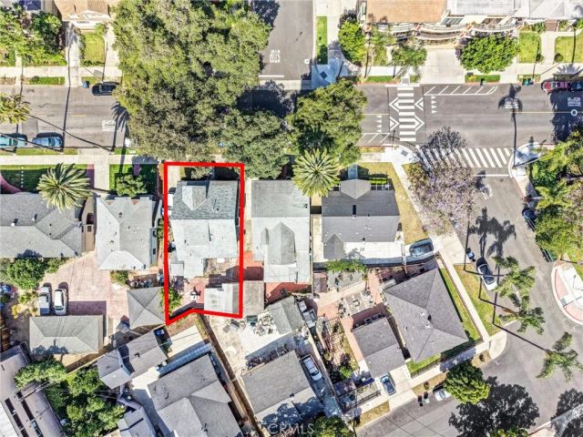 831 French Street, Santa Ana, CA 92701