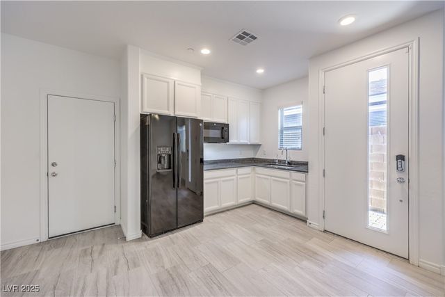 3167 Hazy Hills Avenue, Henderson, NV 89052