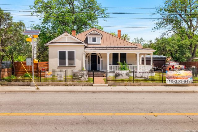 1211 guadalupe, San Antonio, TX 78207
