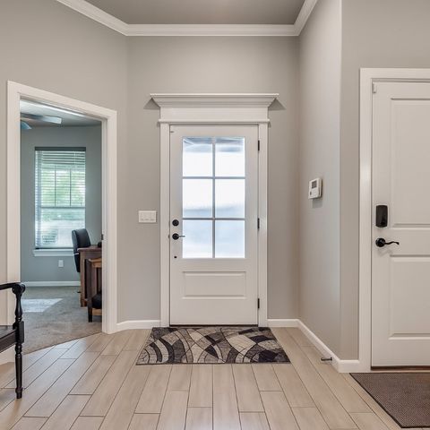 5513 Carmel Creek Drive, Mustang, OK 73064