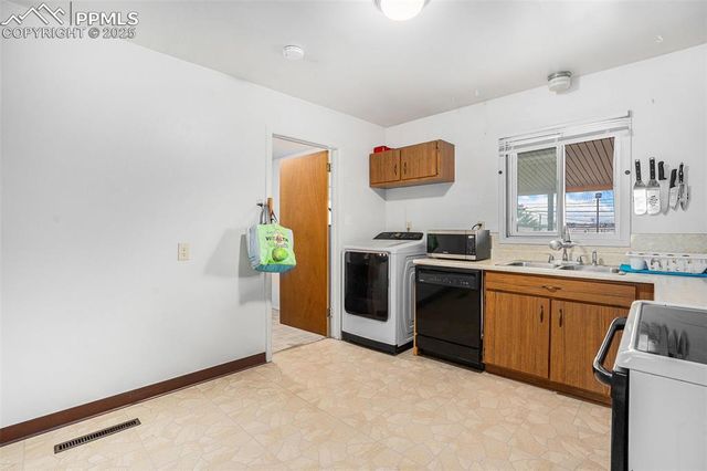 173 Norman Drive, Colorado Springs, CO 80911