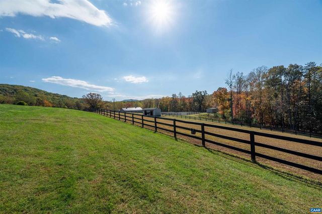 2236 CRAIGS STORE RD, Afton, VA 22920