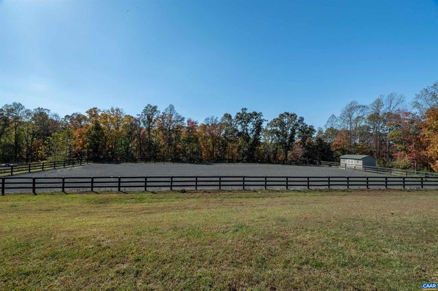 2236 CRAIGS STORE RD, Afton, VA 22920