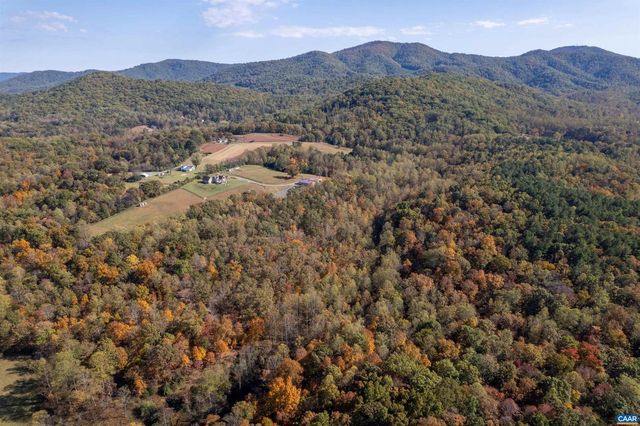 2236 CRAIGS STORE RD, Afton, VA 22920