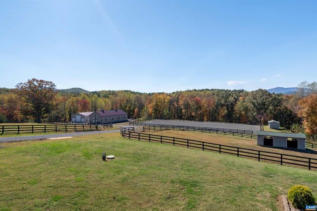 2236 CRAIGS STORE RD, Afton, VA 22920