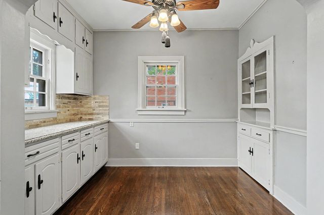 273 S Dellrose, Wichita, KS 67218