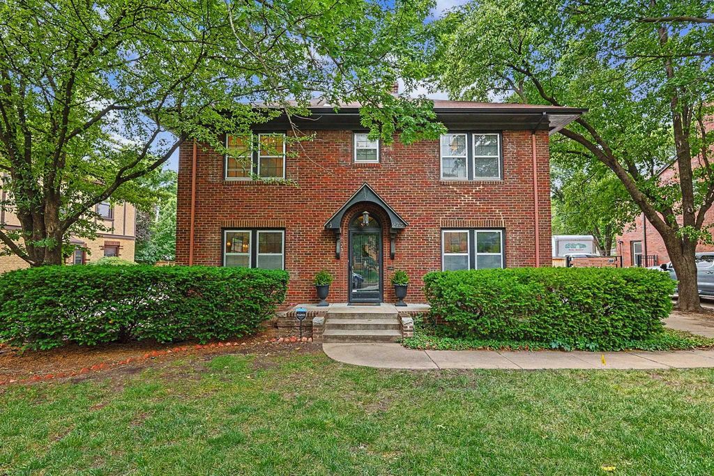 273 S Dellrose, Wichita, KS 67218