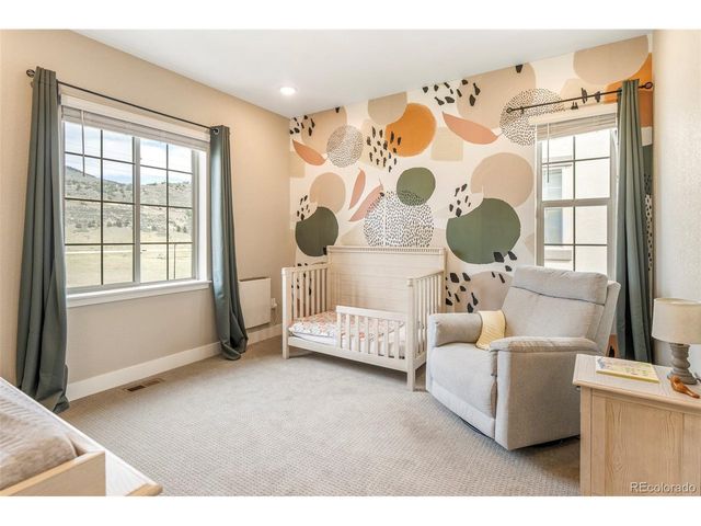 2125 S Poppy St, Lakewood, CO 80228