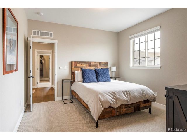 2125 S Poppy St, Lakewood, CO 80228