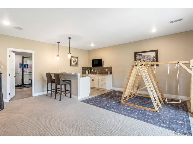 2125 S Poppy St, Lakewood, CO 80228