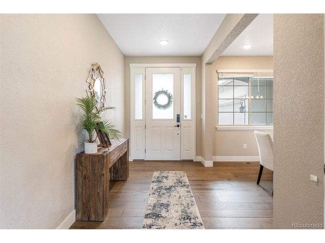 2125 S Poppy St, Lakewood, CO 80228