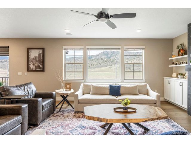 2125 S Poppy St, Lakewood, CO 80228