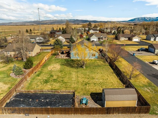 102 W Tobiano Trail, Belgrade, MT 59714