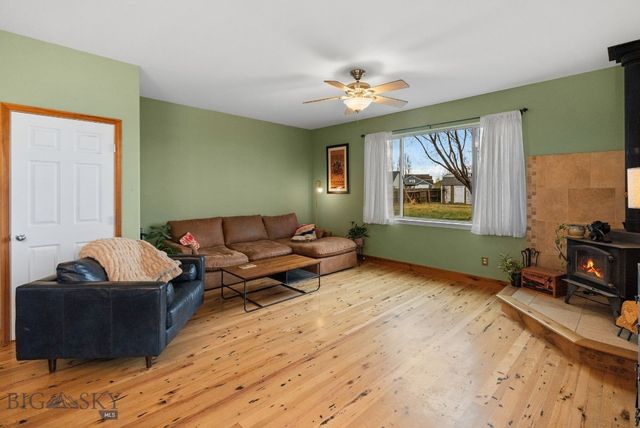 102 W Tobiano Trail, Belgrade, MT 59714