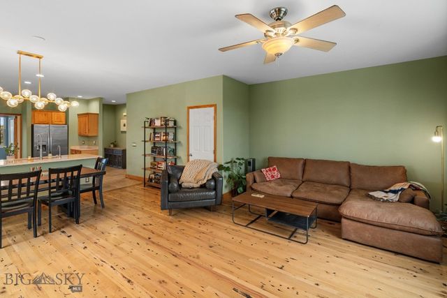 102 W Tobiano Trail, Belgrade, MT 59714