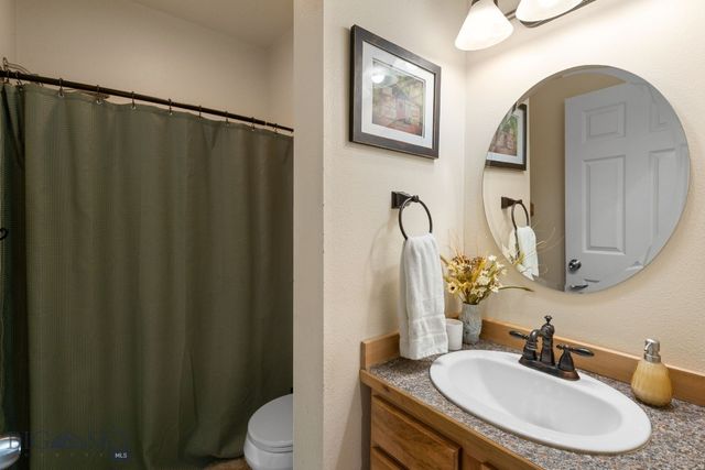 102 W Tobiano Trail, Belgrade, MT 59714