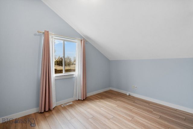 102 W Tobiano Trail, Belgrade, MT 59714