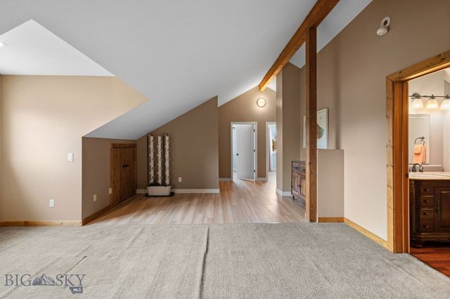 102 W Tobiano Trail, Belgrade, MT 59714