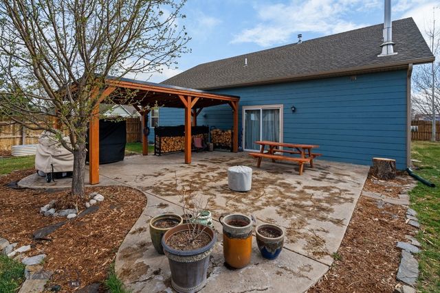 102 W Tobiano Trail, Belgrade, MT 59714