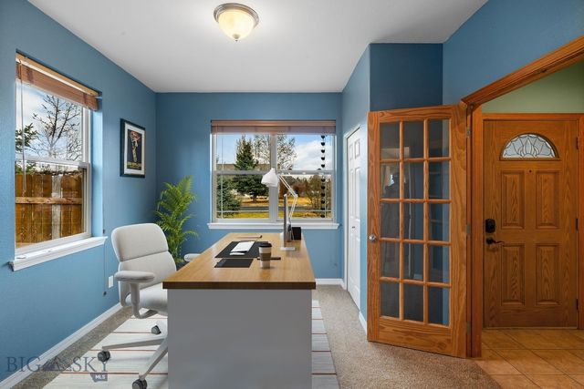 102 W Tobiano Trail, Belgrade, MT 59714