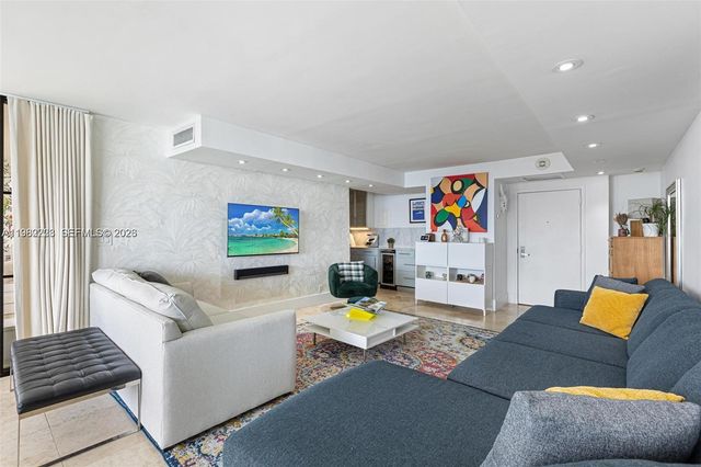 780 NE 69th St 2503, Miami, FL 33138