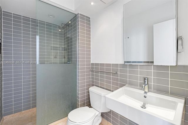 780 NE 69th St 2503, Miami, FL 33138