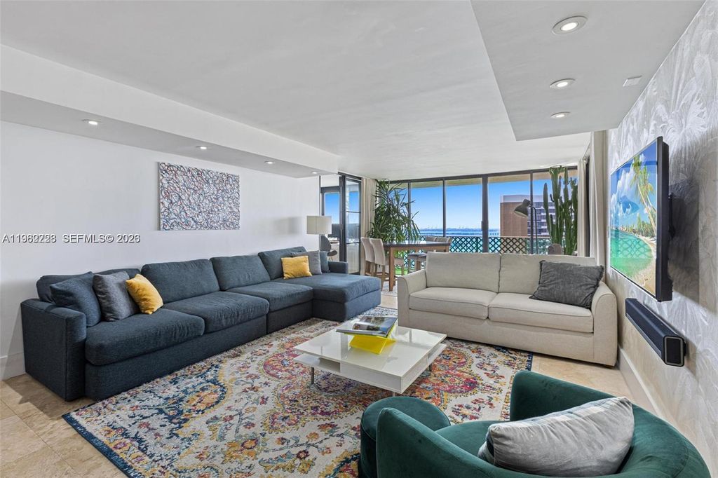 780 NE 69th St 2503, Miami, FL 33138