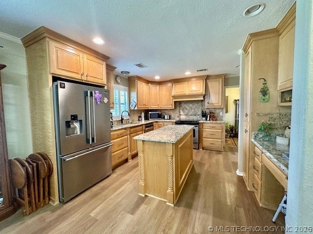65 Overland Route Street, Ardmore, OK 73401
