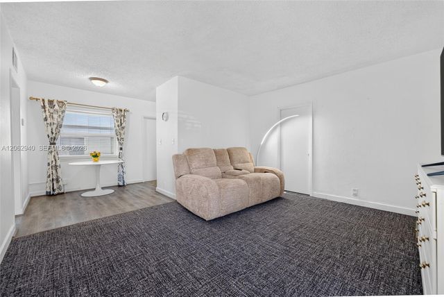 2508 Bay Dr 114, Pompano Beach, FL 33062